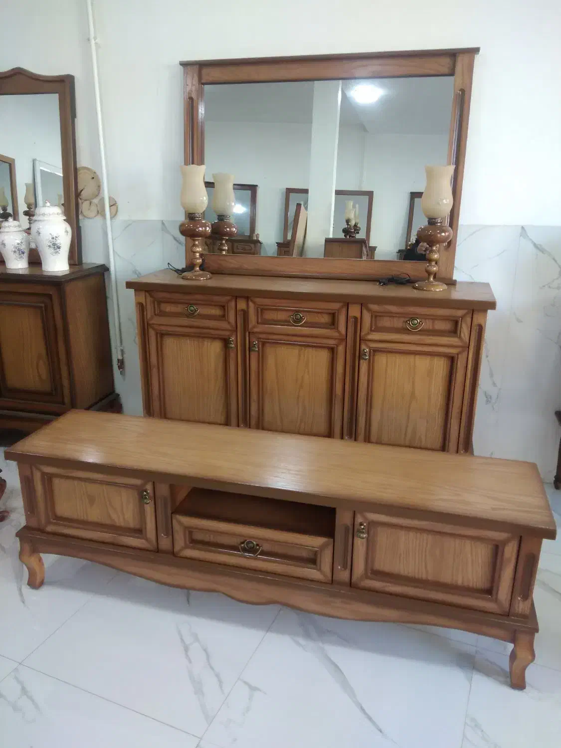 آینه و کنسول.میز تلویزیون|بوفه، ویترین، کنسول|کوهدشت, |دیوار