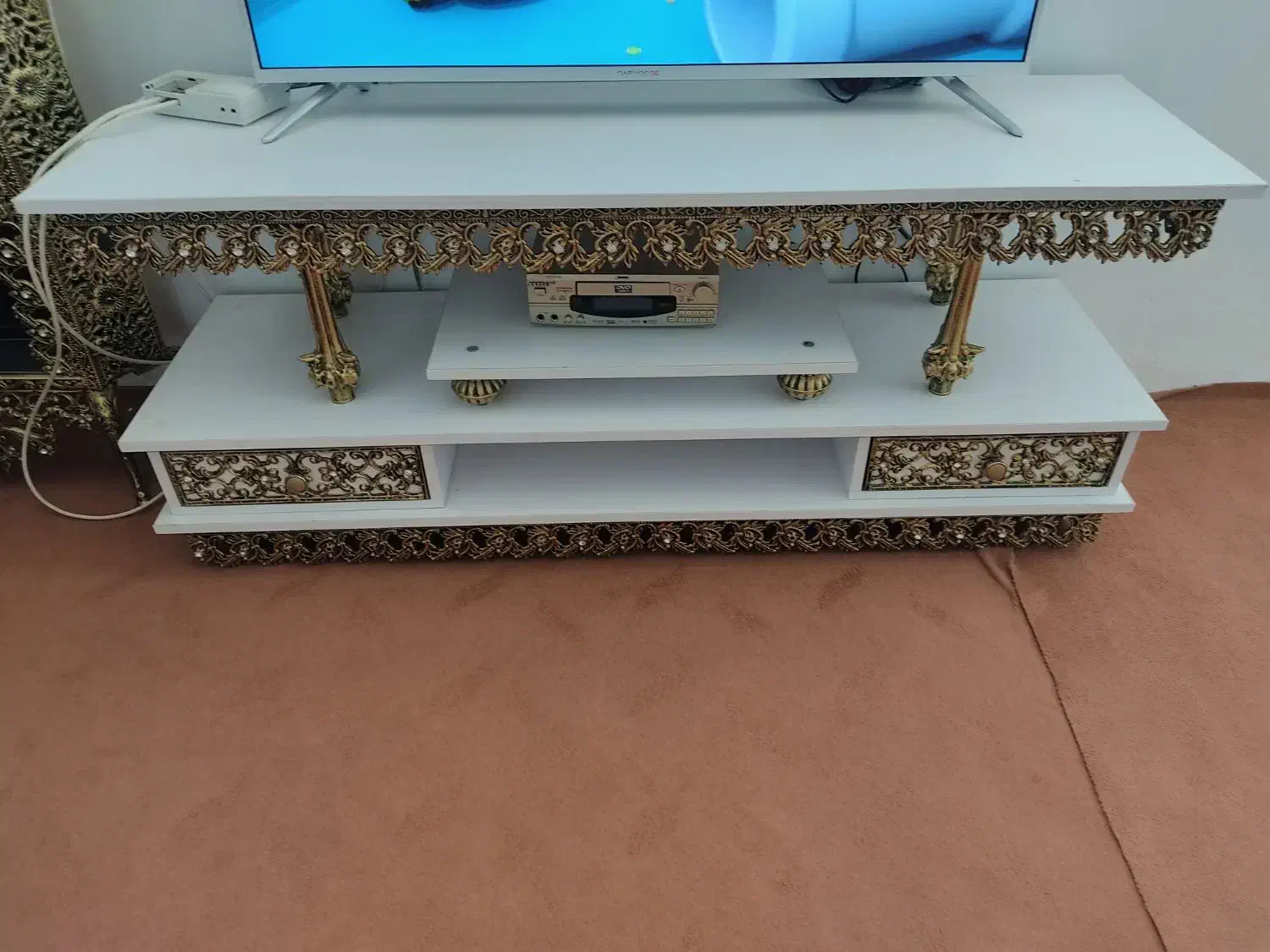 بوفه ساعت ایستاده و زیر تی وی برنز|بوفه، ویترین، کنسول|قیدار, |دیوار