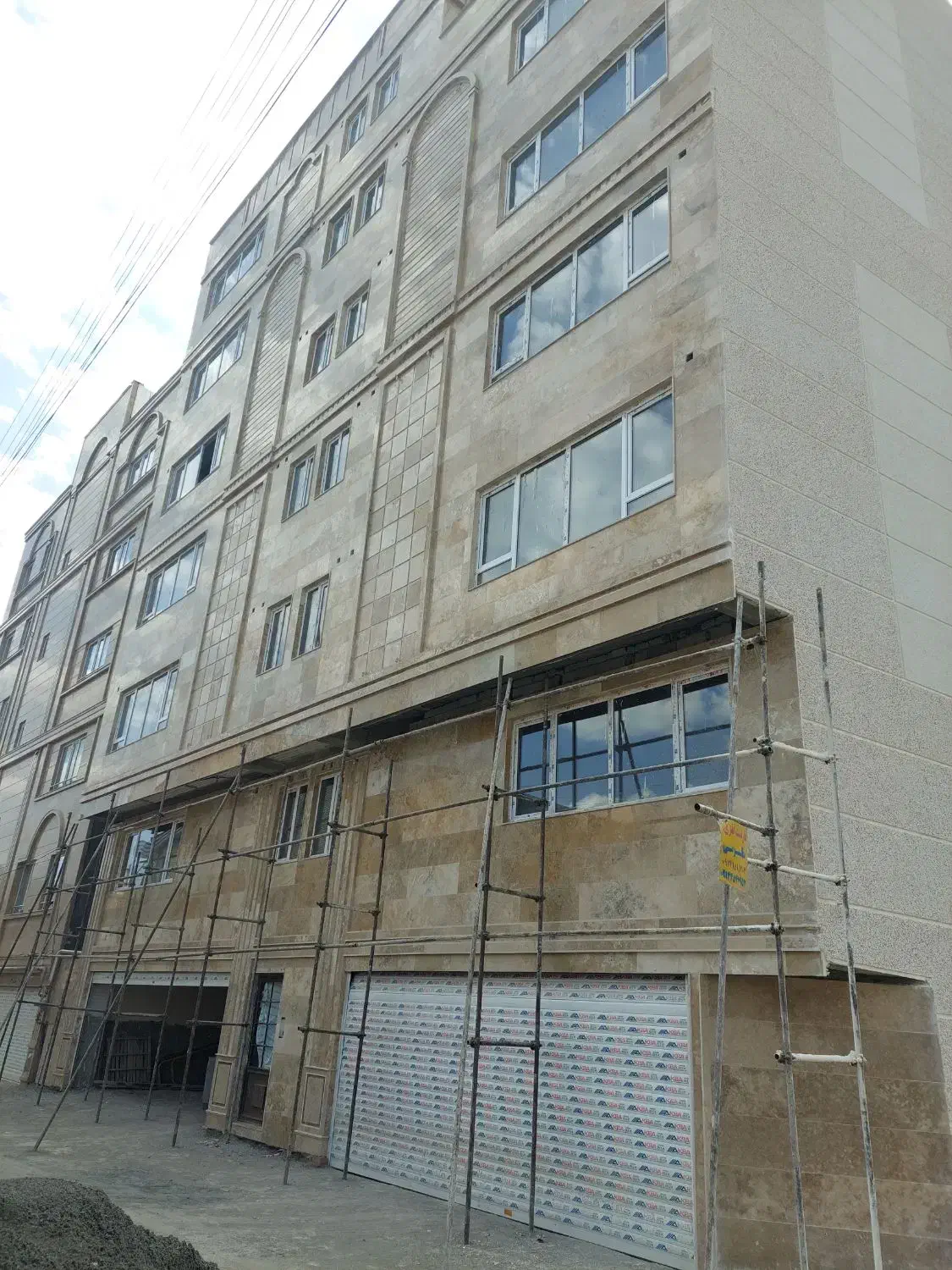کارگر ساده ساختمانی، ثابت|استخدام معماری، عمران و ساختمانی|خلخال, |دیوار