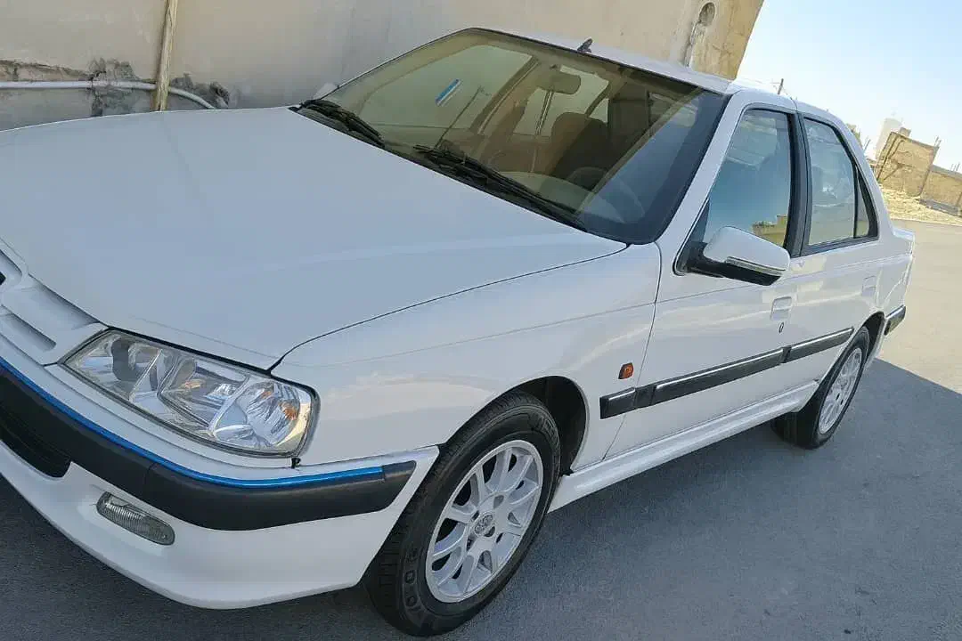 پارس سفید|خودرو سواری و وانت|خرم‌آباد, |دیوار