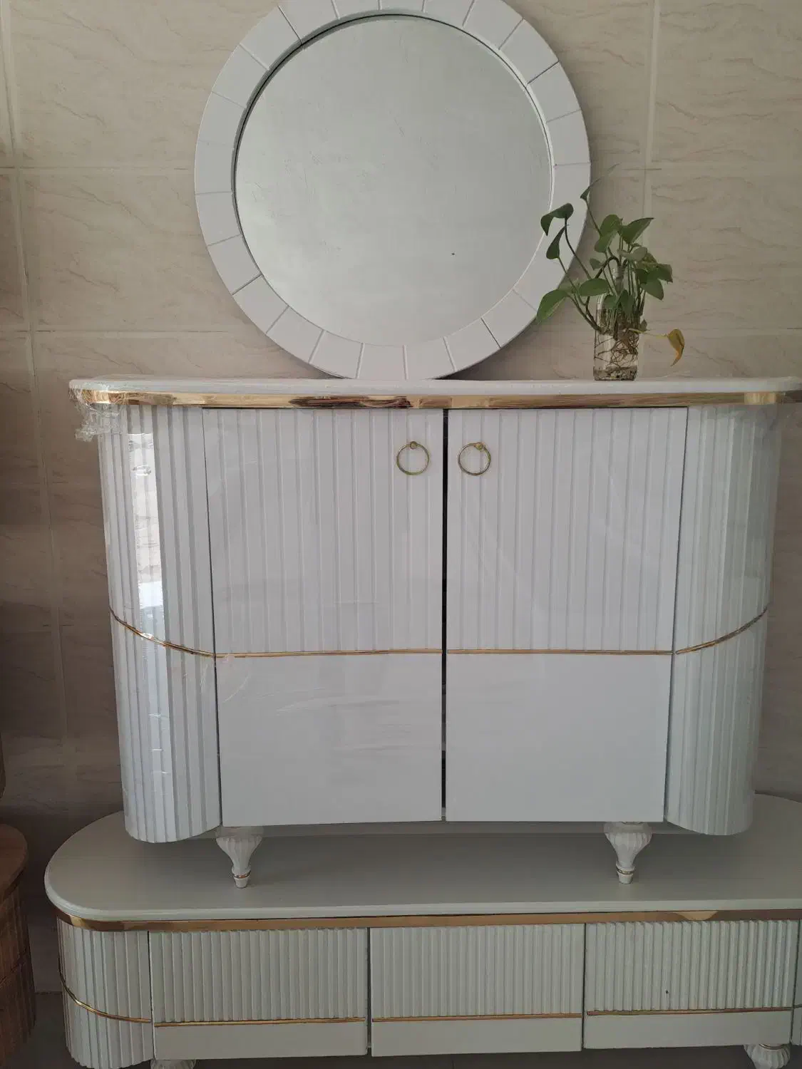 مصنوعات چوبی لیام|تخت و سرویس خواب|مسجد سلیمان, |دیوار