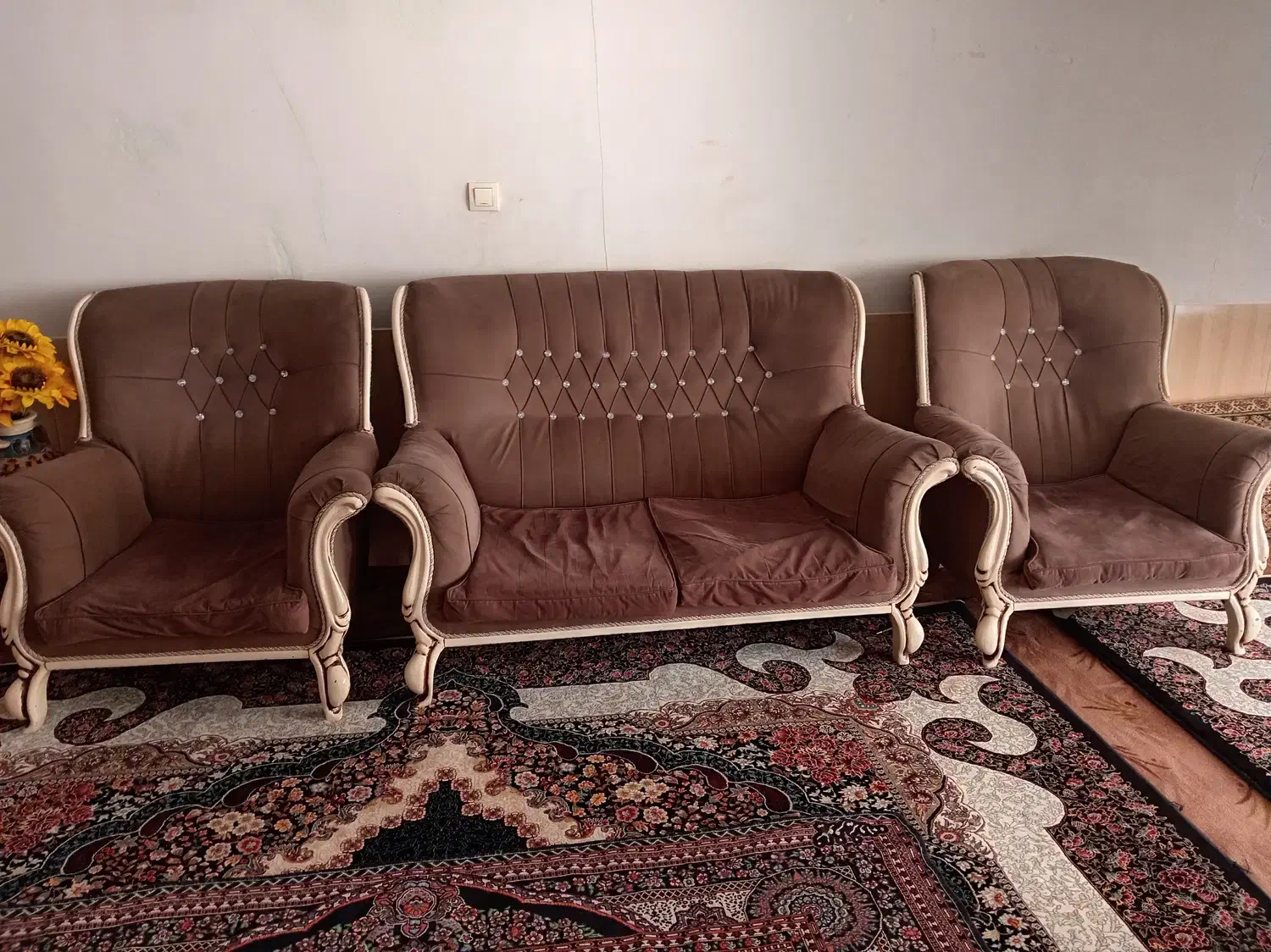 مبل|مبلمان خانگی و میز عسلی|سبزوار, باهنر|دیوار