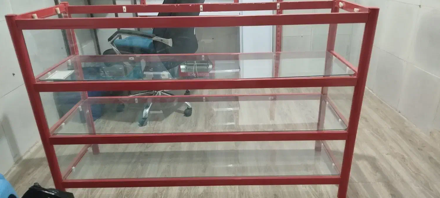 تعدادی قفسه یک عددویترین رگال وآویزلباس|فروشگاه و مغازه|گرمدره, |دیوار