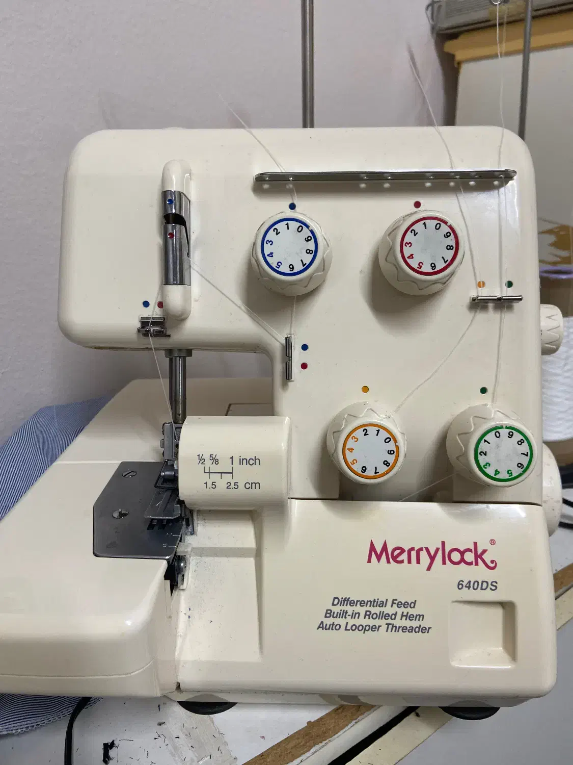 چزخ سردوز|چرخ خیاطی و ریسندگی|بوشهر, |دیوار