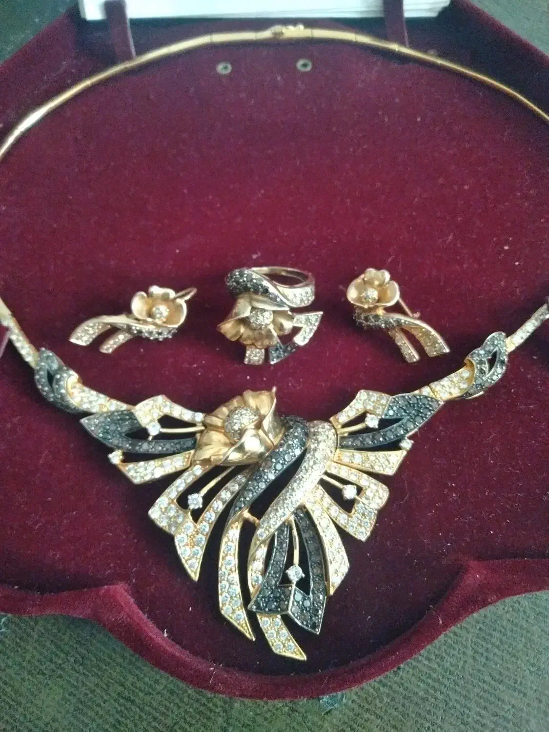 سرویس گردنبند طلا|جواهرات|ری, هاشمآباد|دیوار