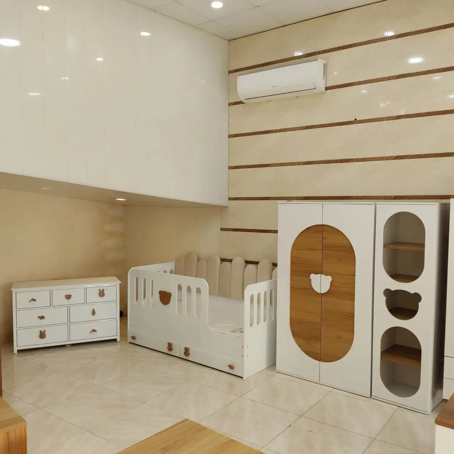 سرویس خواب نوزادی|تخت و سرویس خواب|شفت, |دیوار