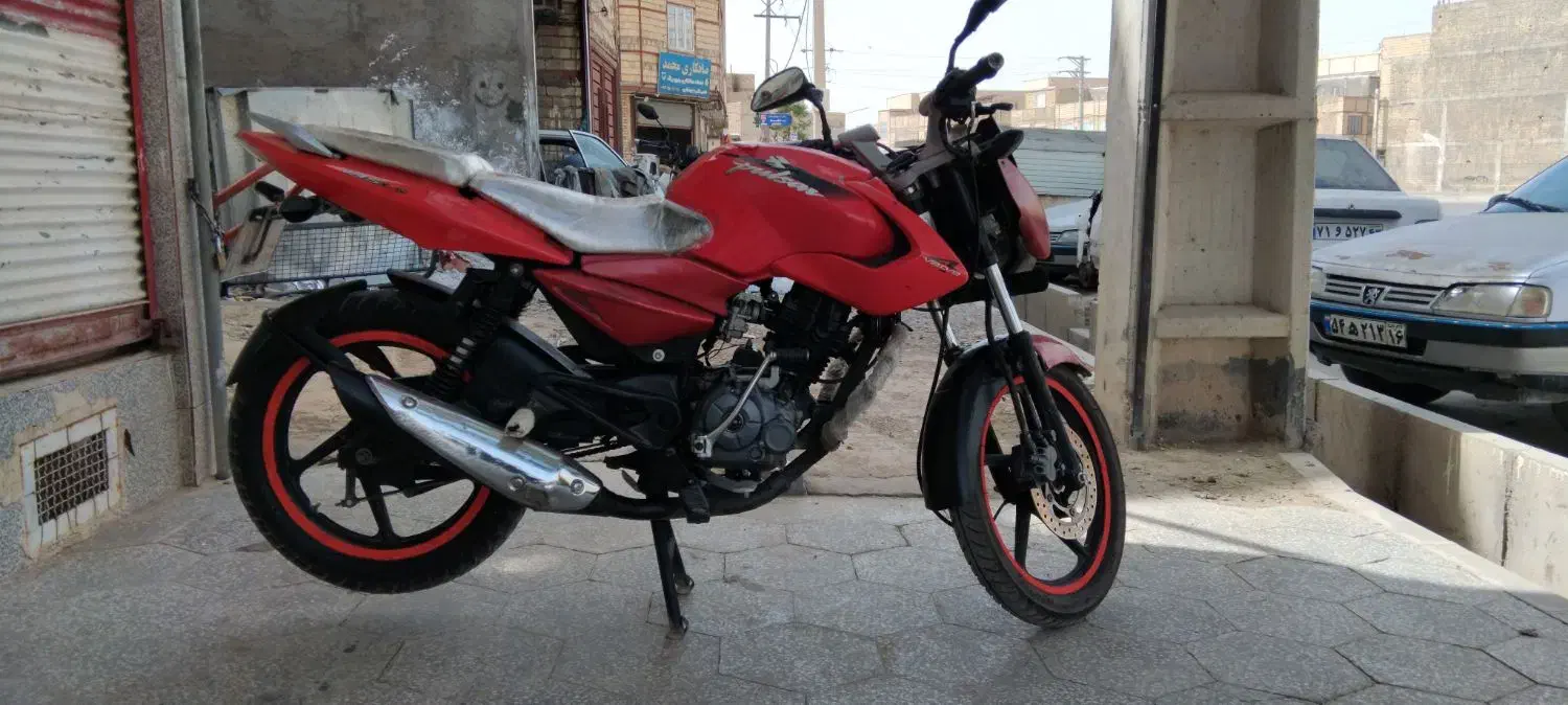 موتور پالس LS 135 مدل 1390 بدون ایراد|موتورسیکلت|قم, نیروگاه|دیوار
