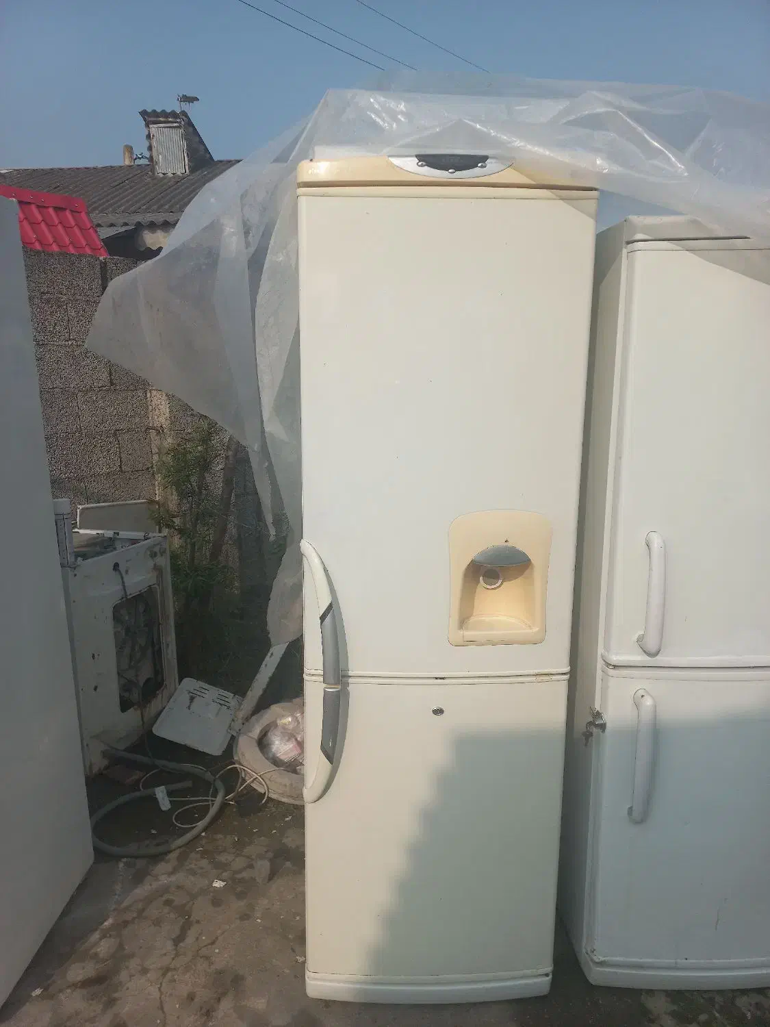 یخچال الجی وسایوان پارس وگرونجی وسایوان|یخچال و فریزر|رشت, بوسار|دیوار