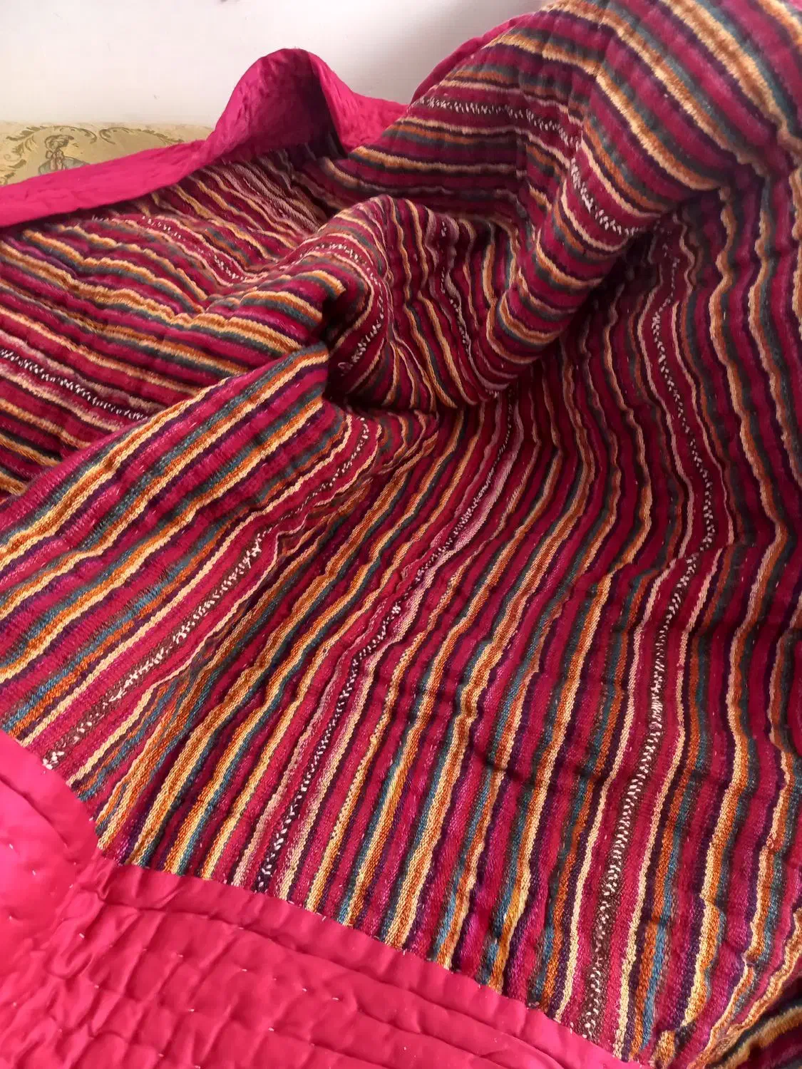 لحاف|رختخواب، بالش، پتو|سنندج, |دیوار