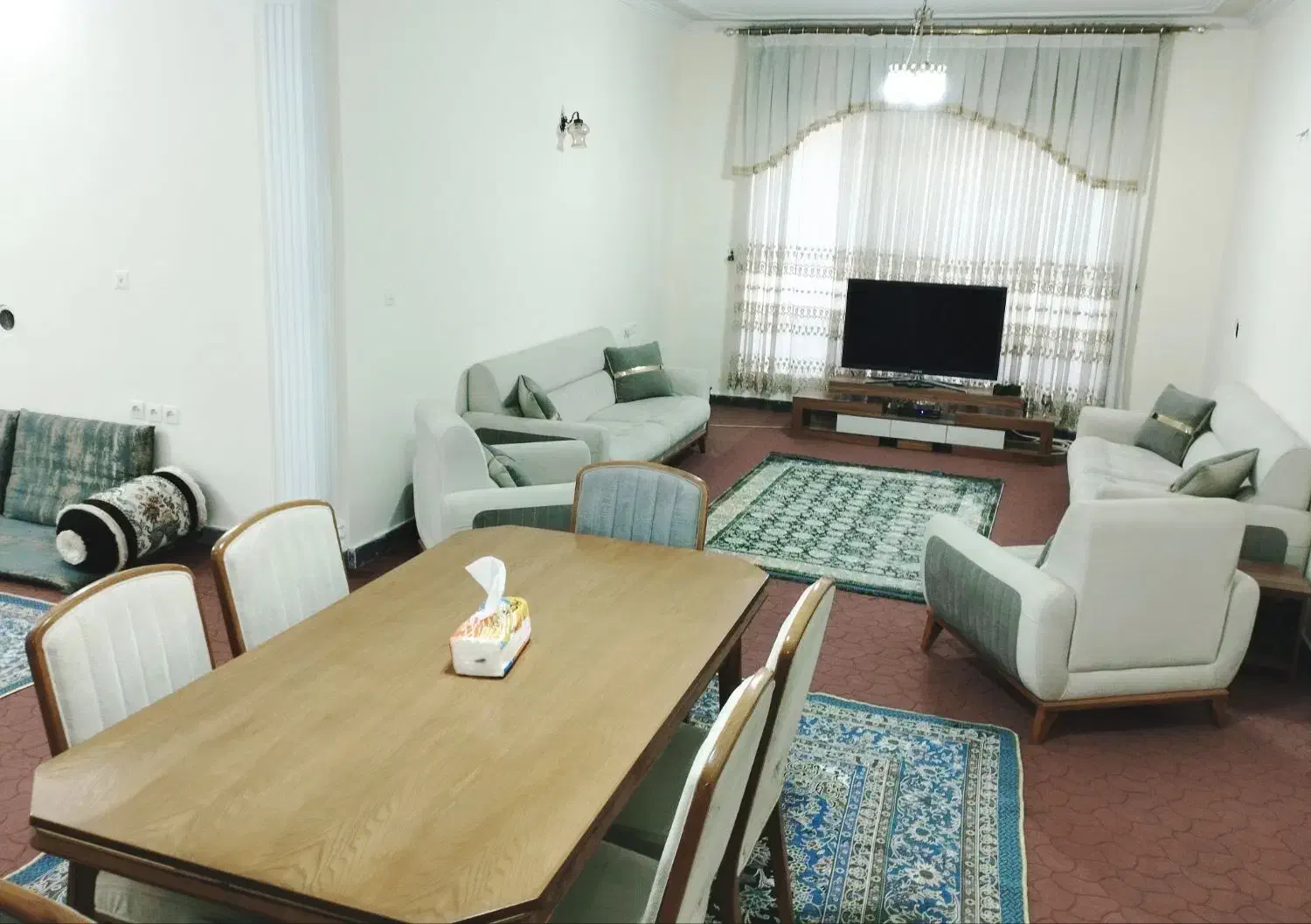 مبله تاپ لوکیشن پاره وقت 1 میلیون|اجارهٔ کوتاه‌مدت آپارتمان و سوئیت|شیراز, گلدشت معالی‌آباد|دیوار