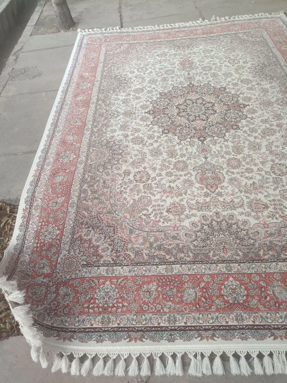 فروش فرش ۹ متری|فرش|سقز, |دیوار