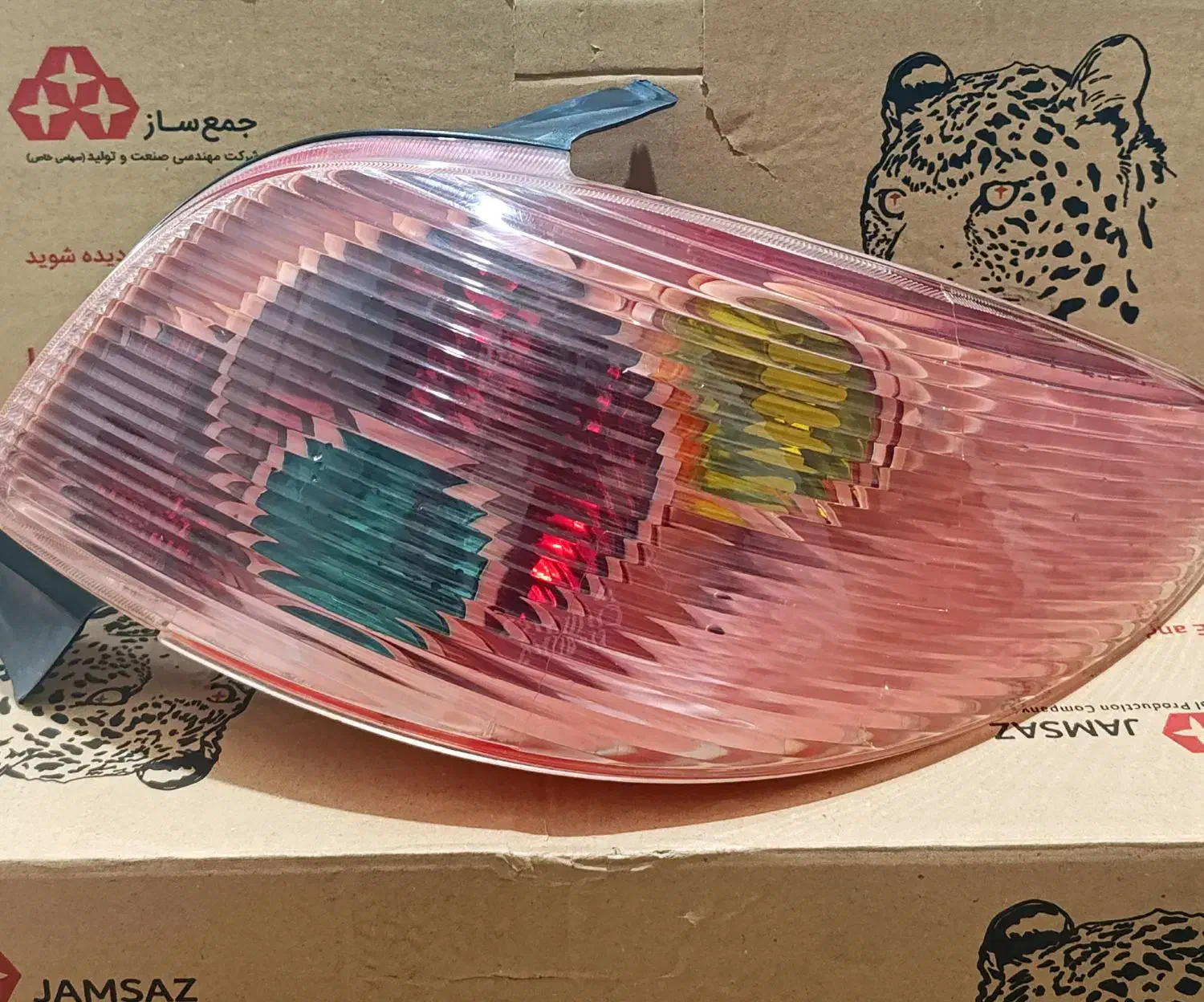 چراغ خطر پژو 206 هاچ‌بک بدون سوکت جفت و تکی|قطعات یدکی و لوازم جانبی|ری, دولت‌آباد|دیوار