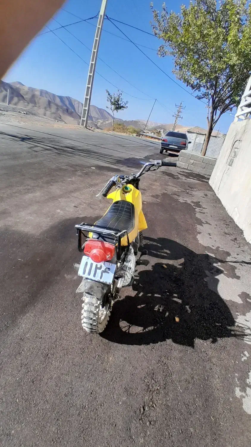 کمبود جا|موتورسیکلت|پاوه, |دیوار