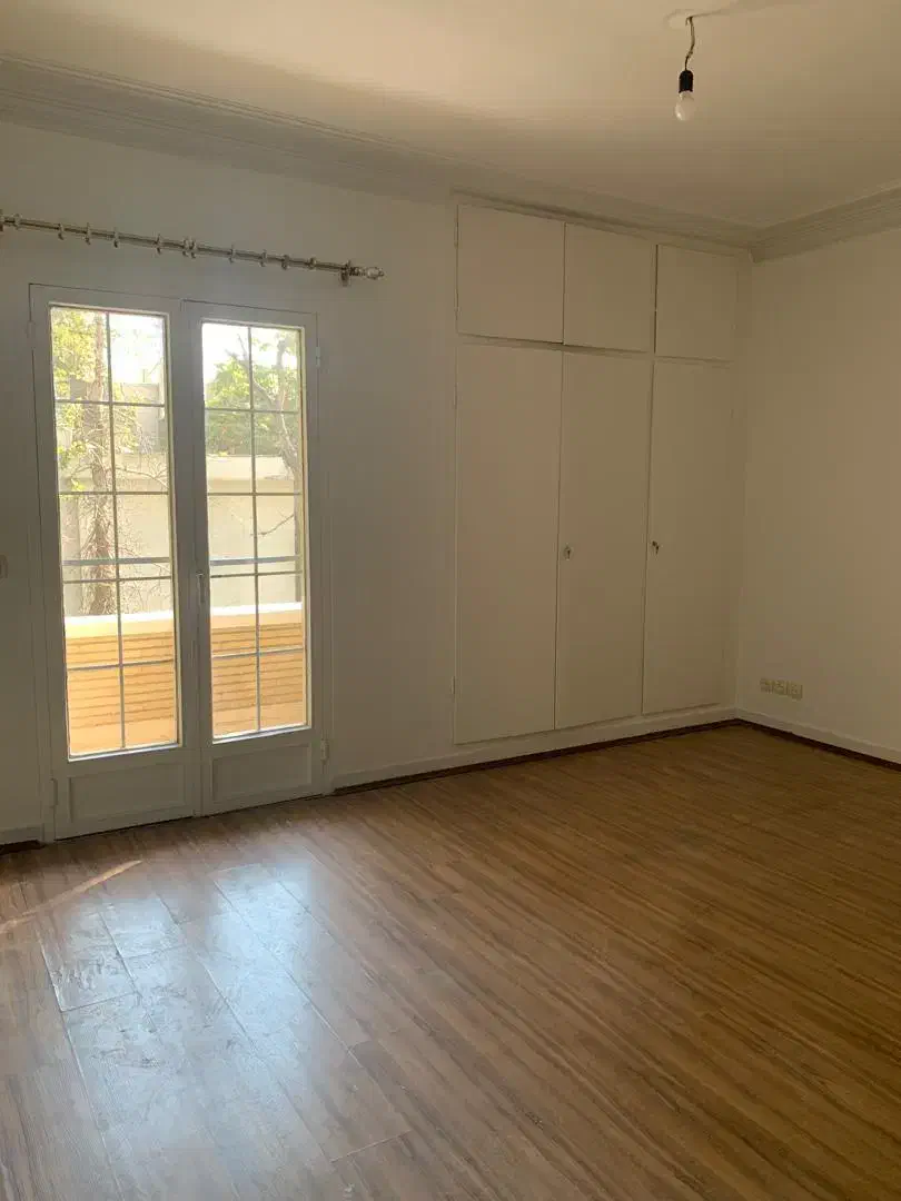 ۲۱۰ متر، ۴خواب