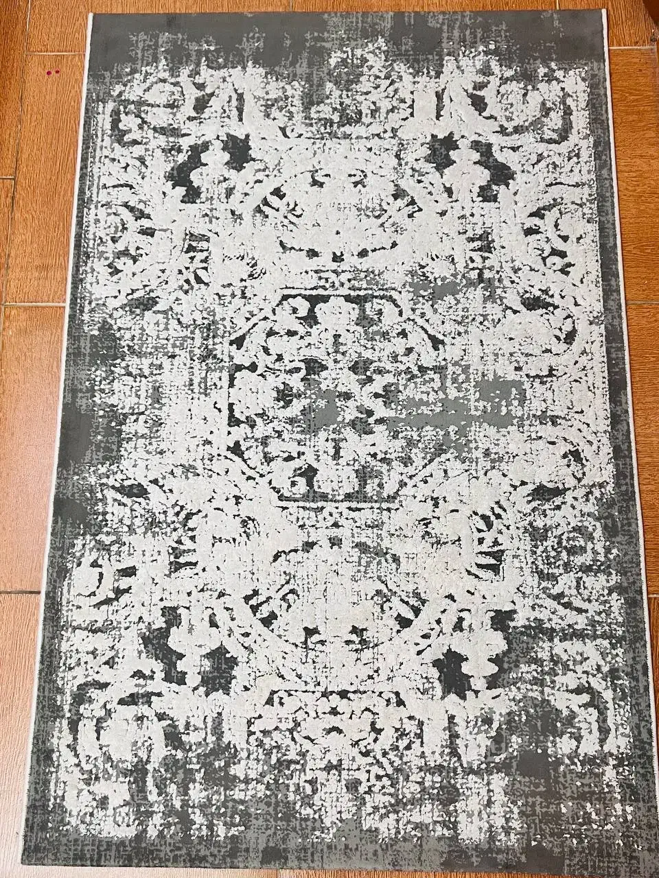 فرشینه و گلیم فرش|فرش|فریدونکنار, |دیوار