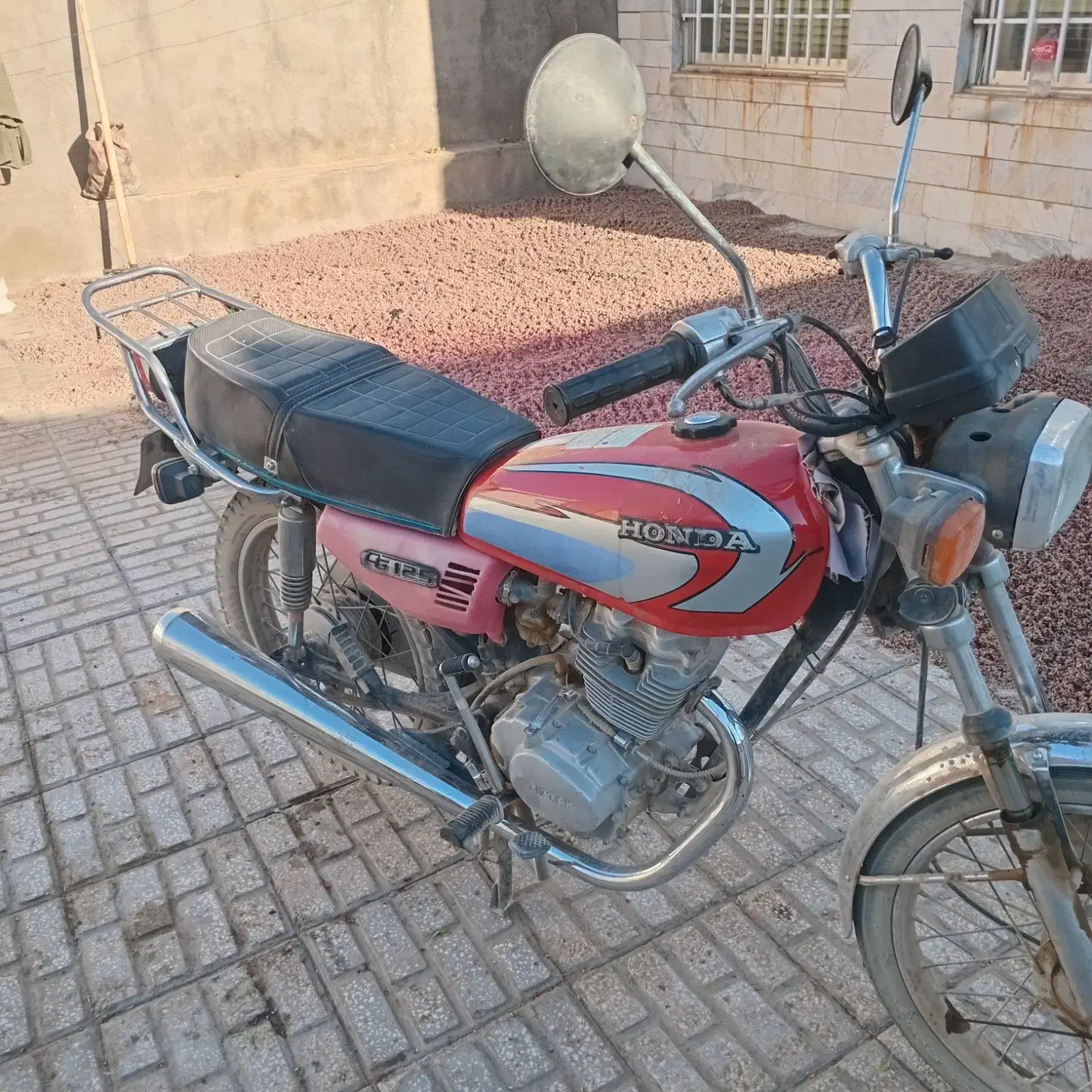 فروشی اسب زین کرده|موتورسیکلت|سبزوار, رباط|دیوار