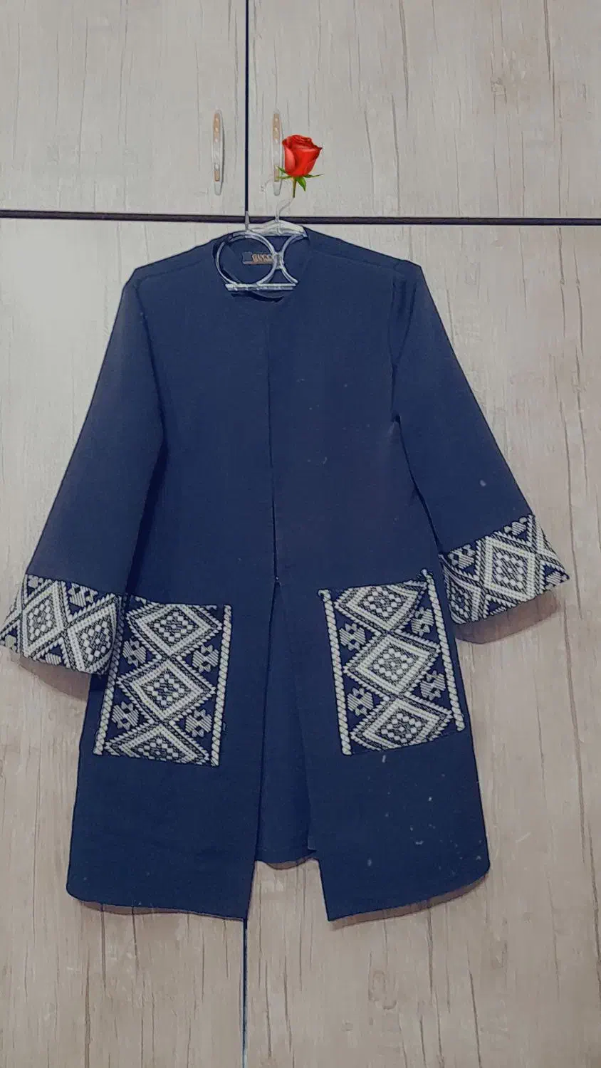 مانتو|لباس|مشهد, شهید مطهری|دیوار