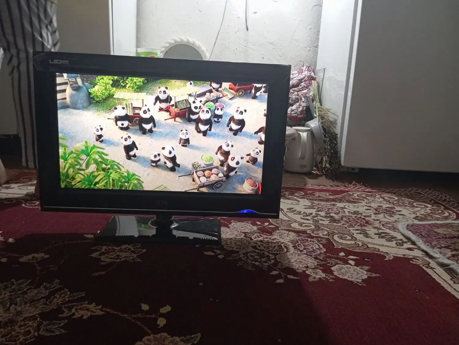 ال ای دی ۲۴ همرا باکارتون|تلویزیون و پروژکتور|بندرعباس, |دیوار