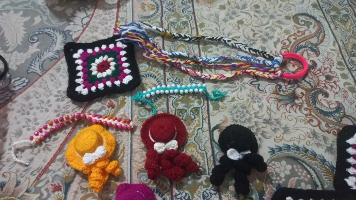 بافتنی|لوازم خیاطی و بافتنی|پیشوا, |دیوار