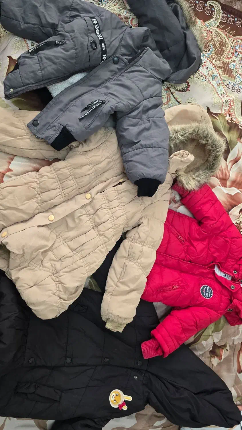 ۴عدد کاپشن|کفش و لباس بچه|تهران, بلوار کشاورز|دیوار