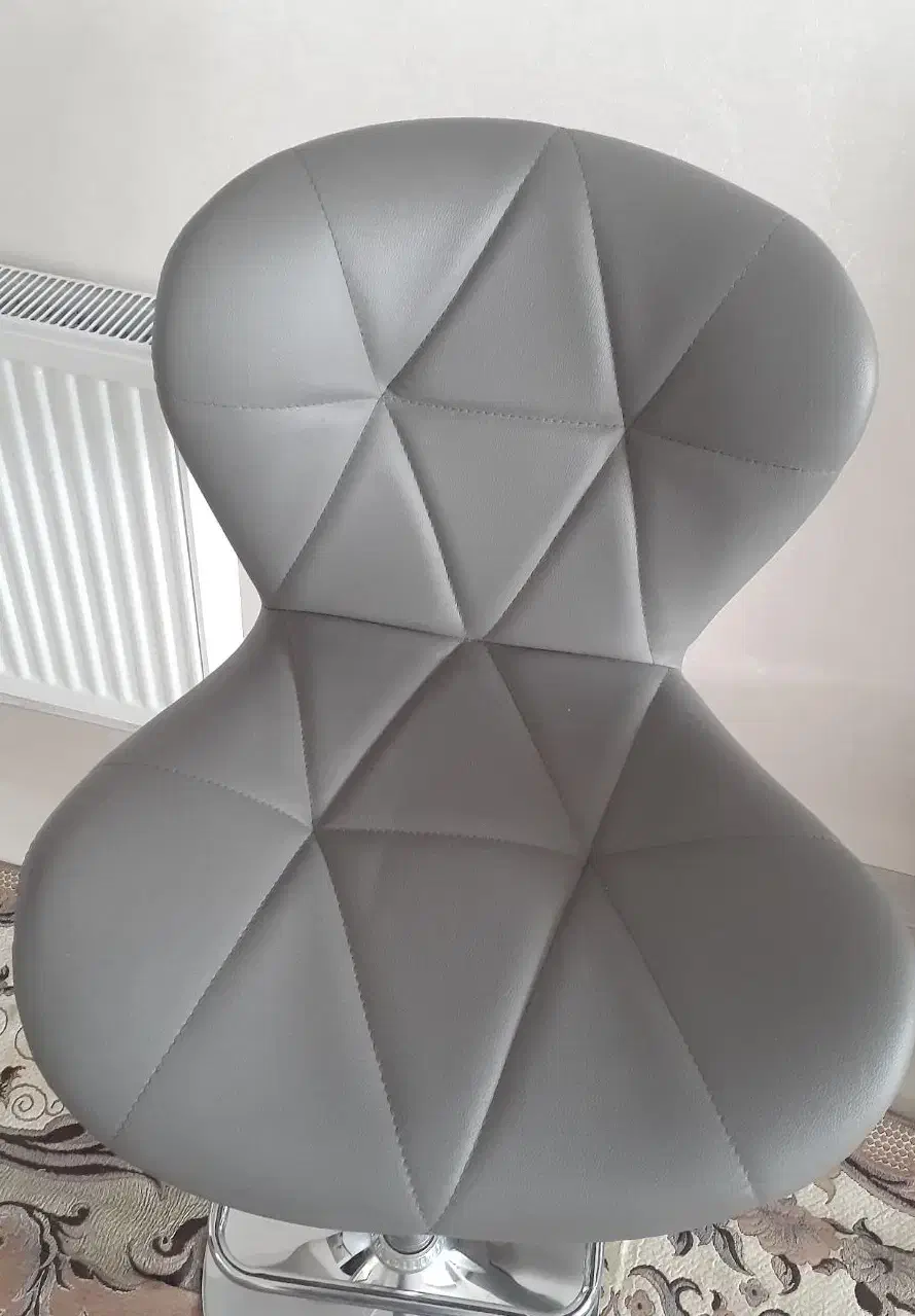 ۴ عدد صندلی چرخشی جک دار سالم|صندلی و نیمکت|اسلام‌شهر, شهرک قائمیه|دیوار