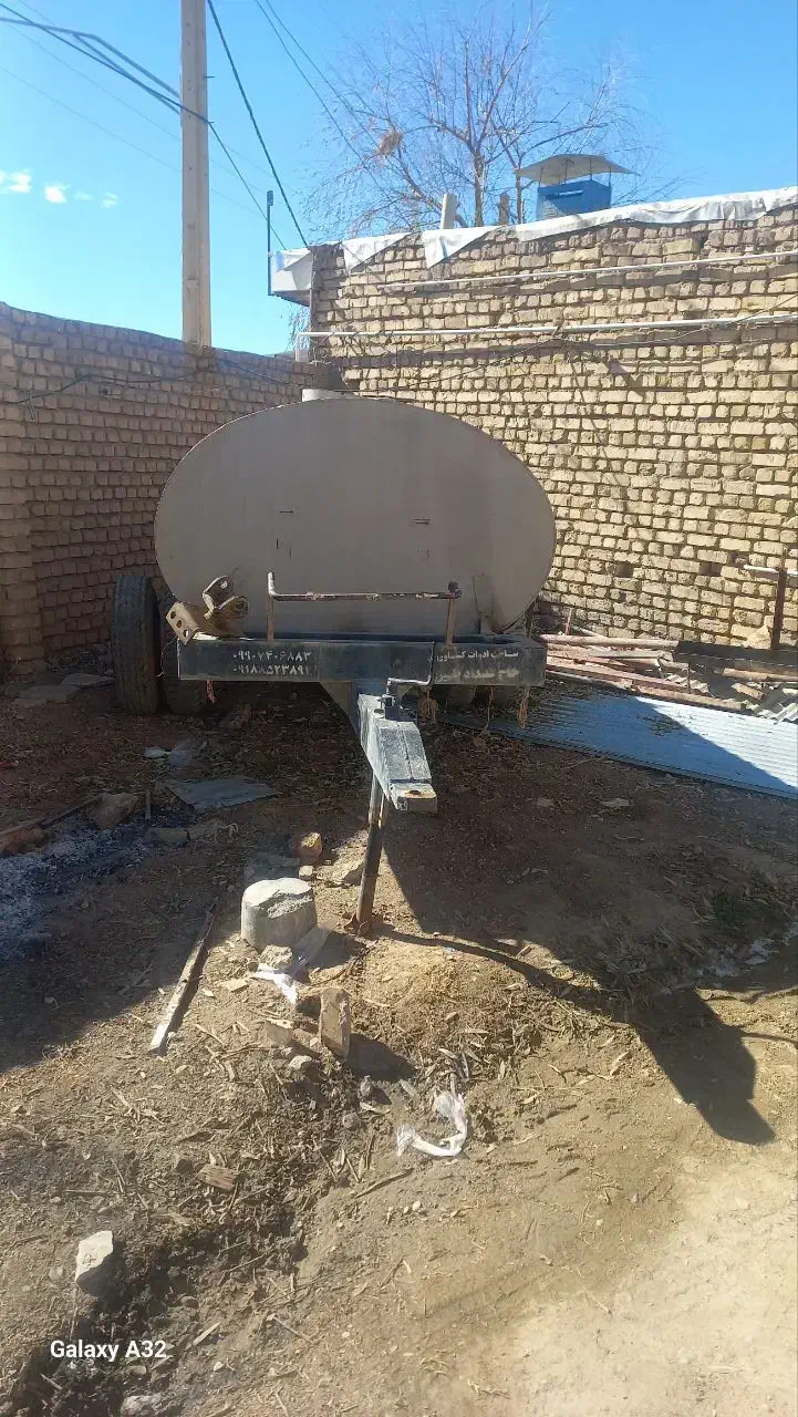 تانک بیضی ۴۰۰۰هزاری|ماشینآلات صنعتی|چادگان, |دیوار
