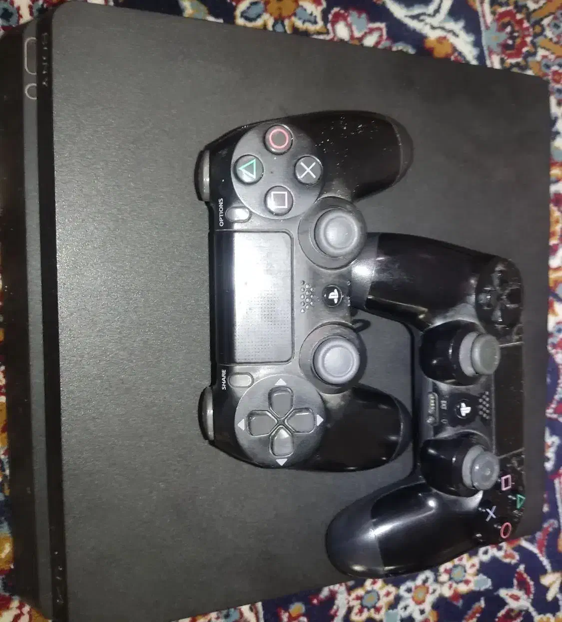 ps4 دو دسته کاملا تمیز همراه با بازی|کنسول، بازی ویدئویی و آنلاین|بهبهان, |دیوار