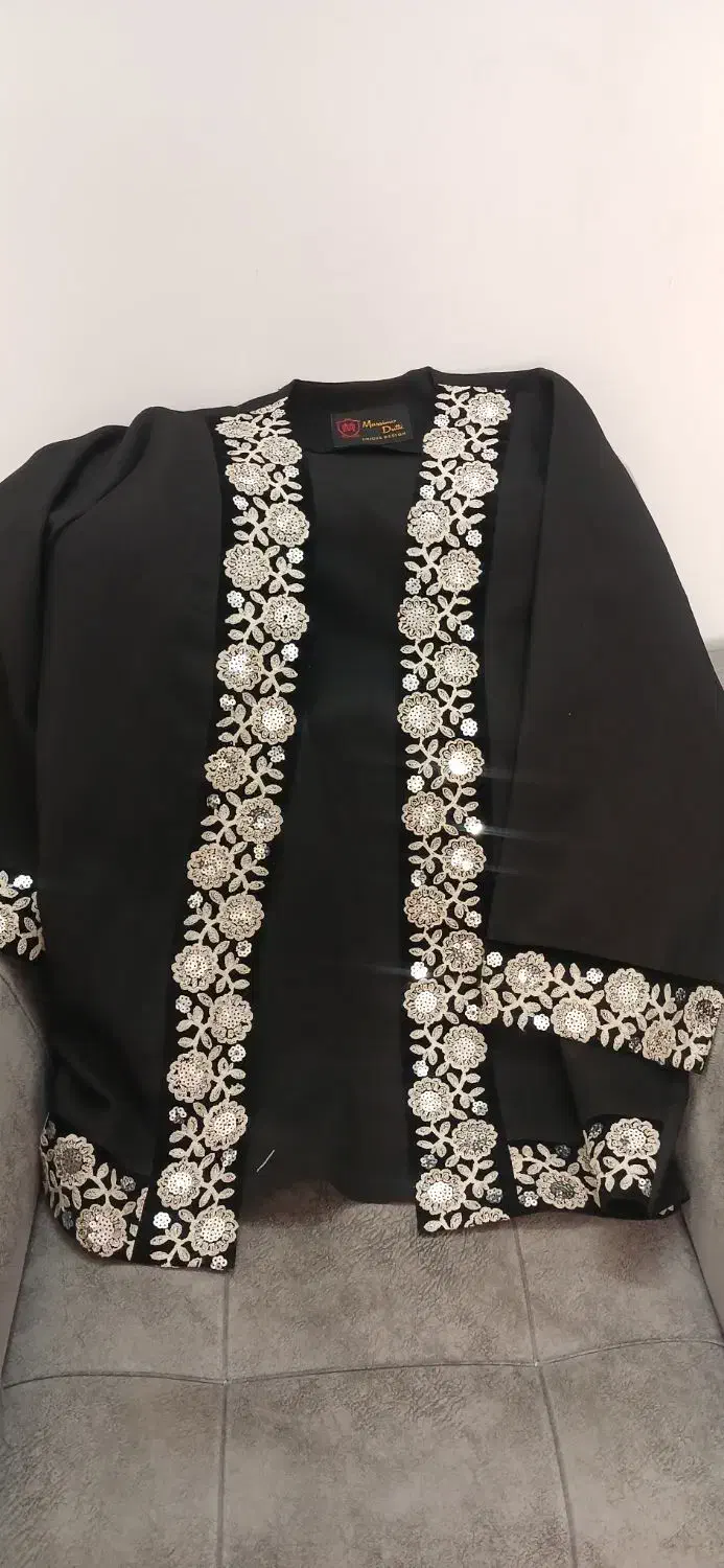 کت مجلسی|لباس|تربت جام, مسکن مهر|دیوار