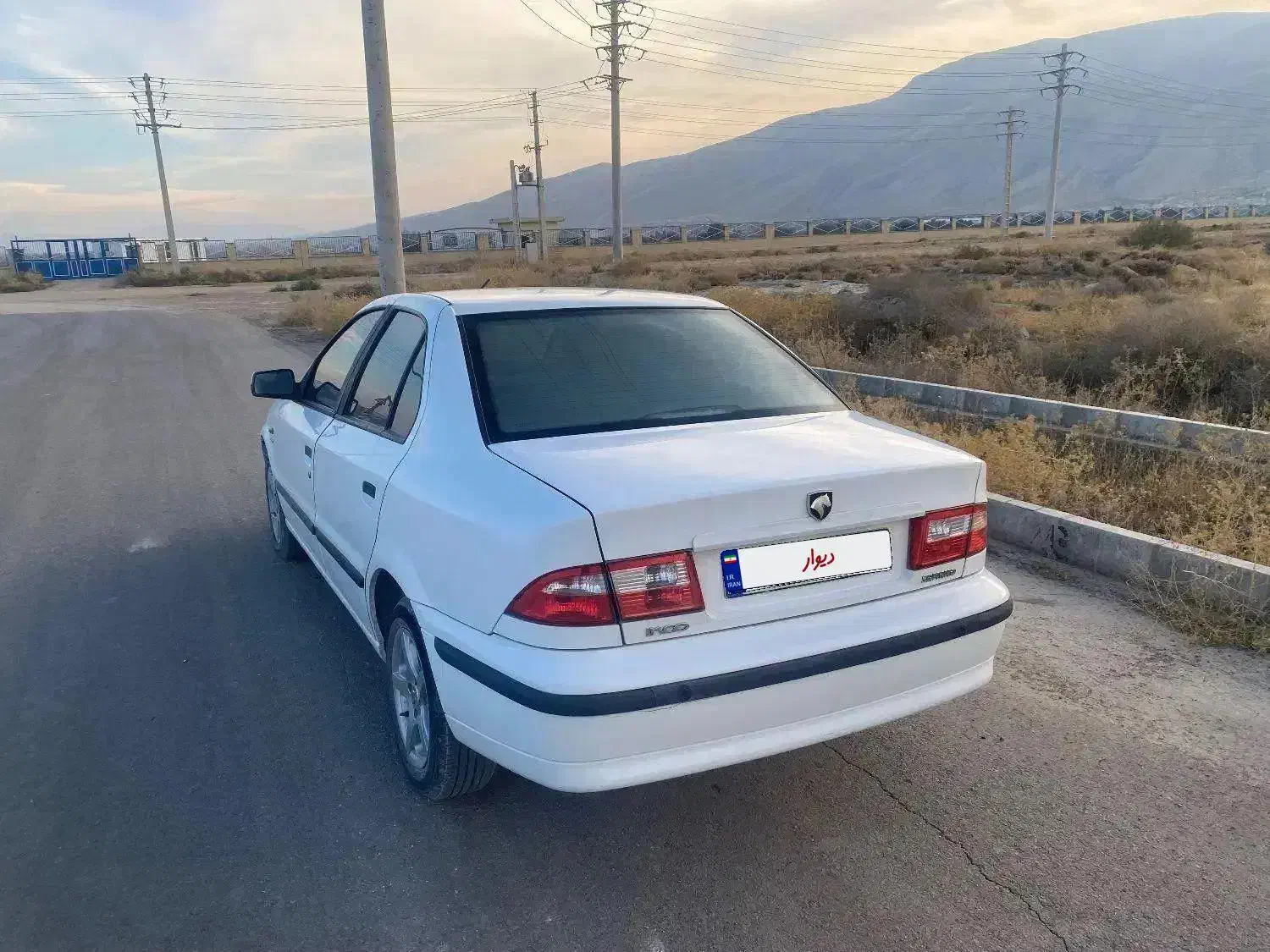 سمند‌ ef7 مدل ۹۷|خودرو سواری و وانت|شیراز, فلکه گاز|دیوار