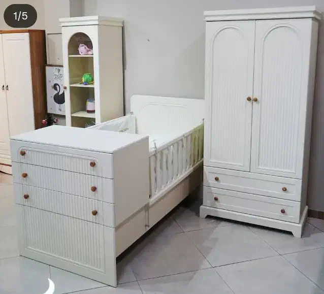 سرویس زیبای فلورانس|تخت و صندلی بچه|قم, شاه ابراهیم|دیوار