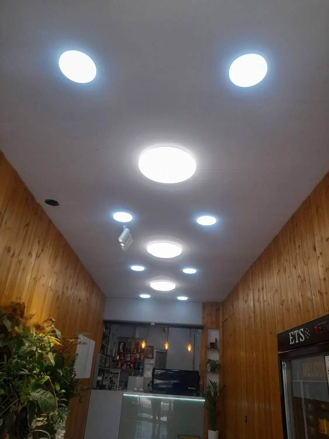 بازسازی و اجرای کلی دکوراسیون منزل مغازه دفتر باغ|خدمات پیشه و مهارت|شیراز, درکی|دیوار