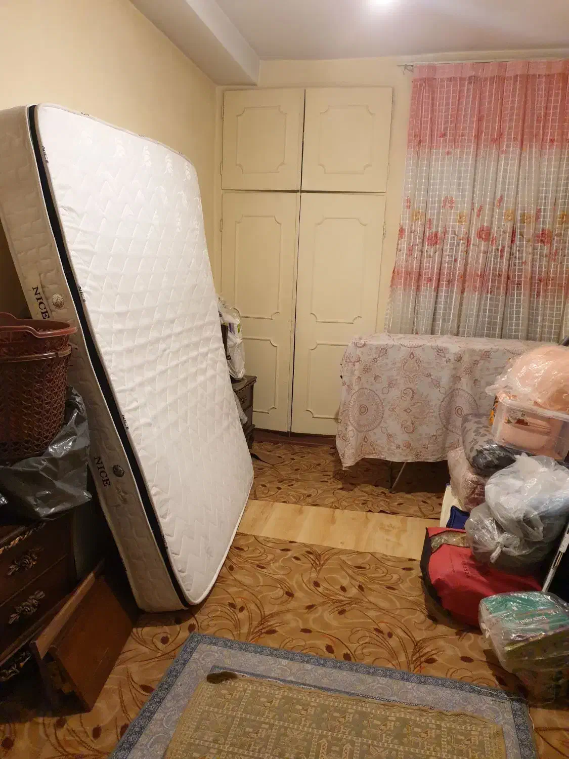 رهن واجاره خونه محدود خیابان ولی عصر خیابان مدرس