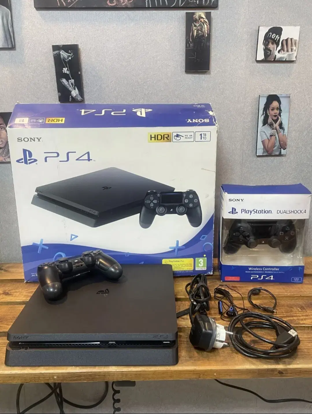ps4 slim|کنسول، بازی ویدئویی و آنلاین|نهاوند, |دیوار