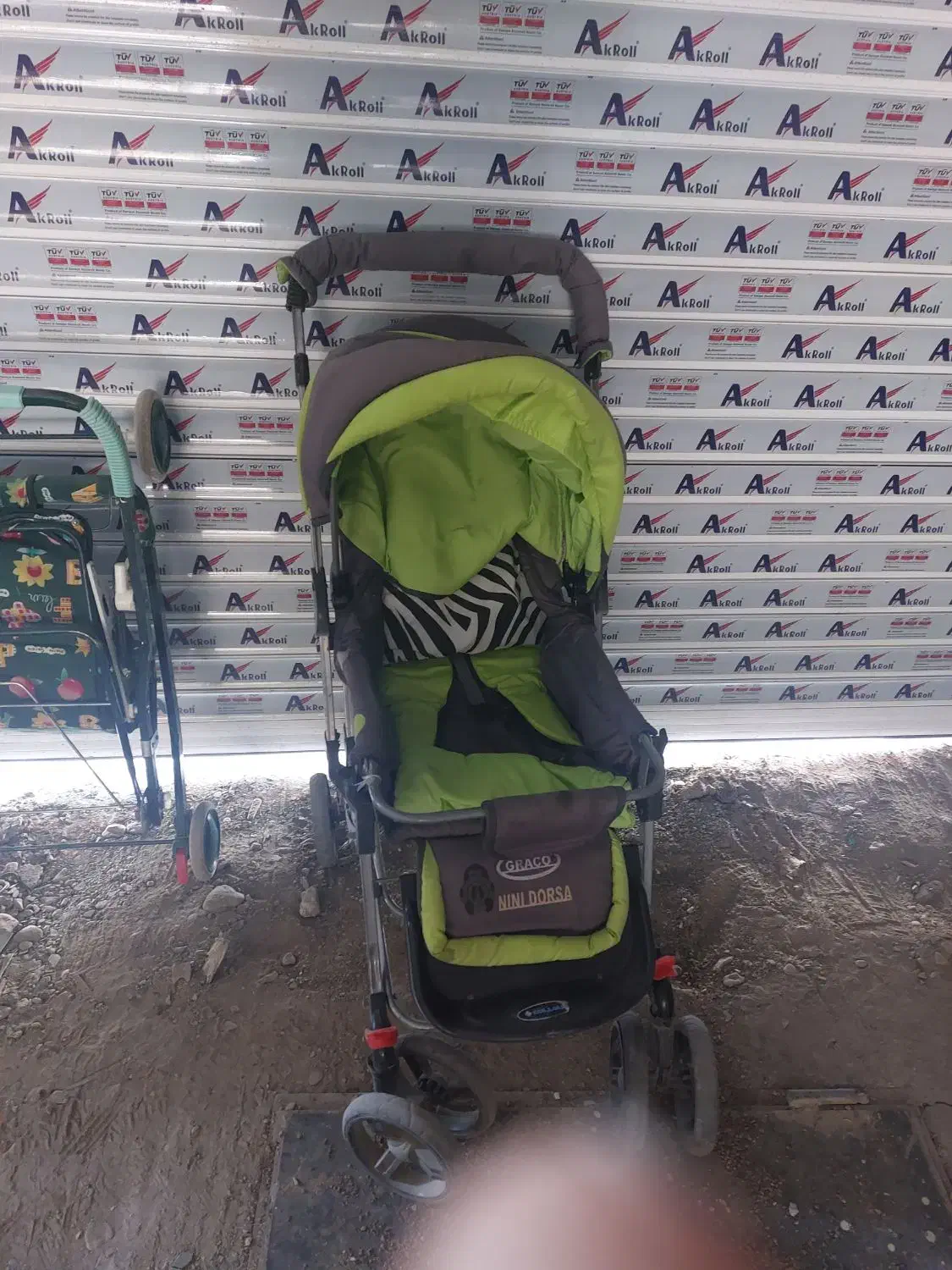 گالسکه کودک|اسباب و اثاث بچه|نیشابور, هفده شهریور|دیوار