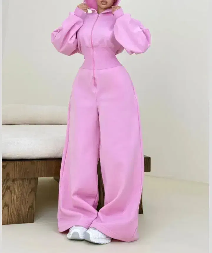 اورال شیک و زمستانی|لباس|دلوار, |دیوار