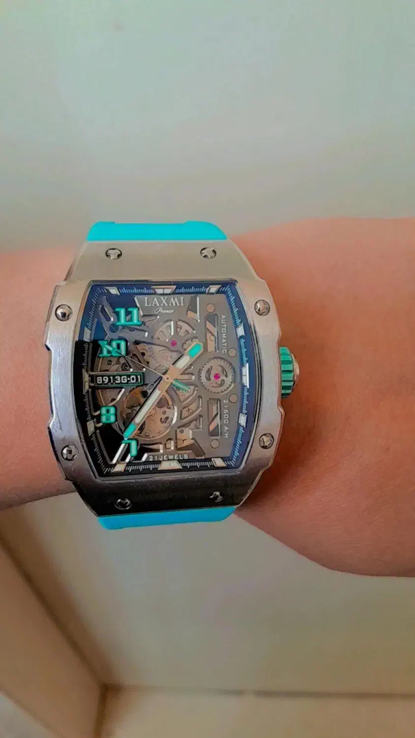 ساعت مردانه در حد نو|ساعت|یزد, |دیوار