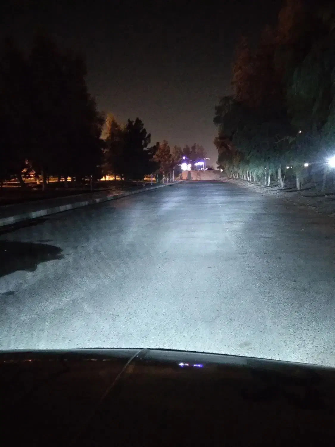 هدلایت سفید یخی نو|قطعات یدکی و لوازم جانبی|قم, ولیعصر|دیوار