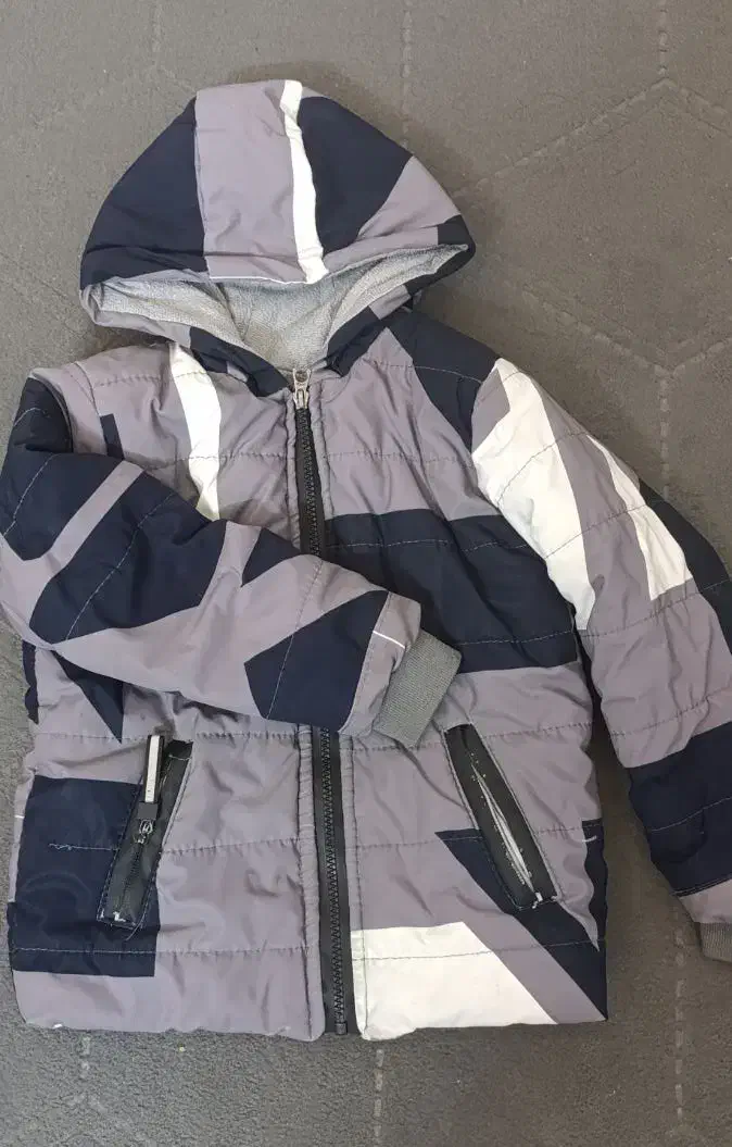 کاپشن پسرانه|کفش و لباس بچه|سبزوار, پاسداران|دیوار