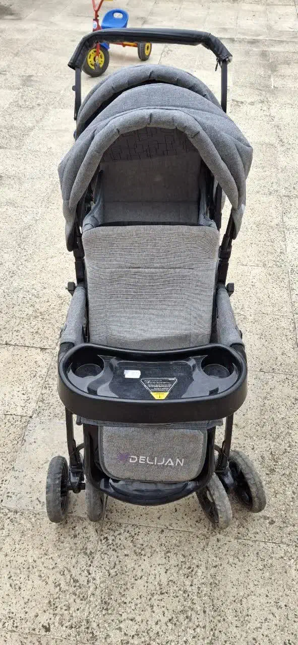 کالسکه دوقلوی دلیجان سالم سالم|کالسکه و لوازم جانبی|رشت, باهنر|دیوار