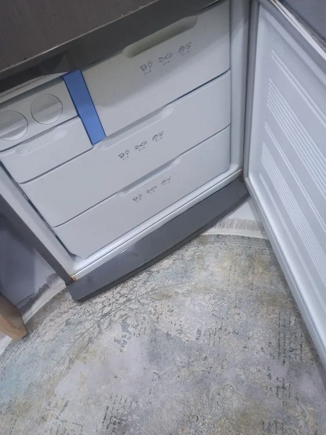 یخچال فریزر|یخچال و فریزر|لشت نشا, |دیوار