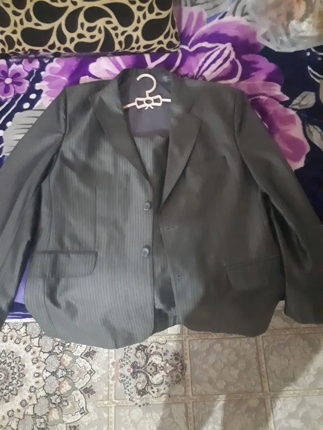 کت وشلوار|لباس|سبزوار, کهنه آب|دیوار