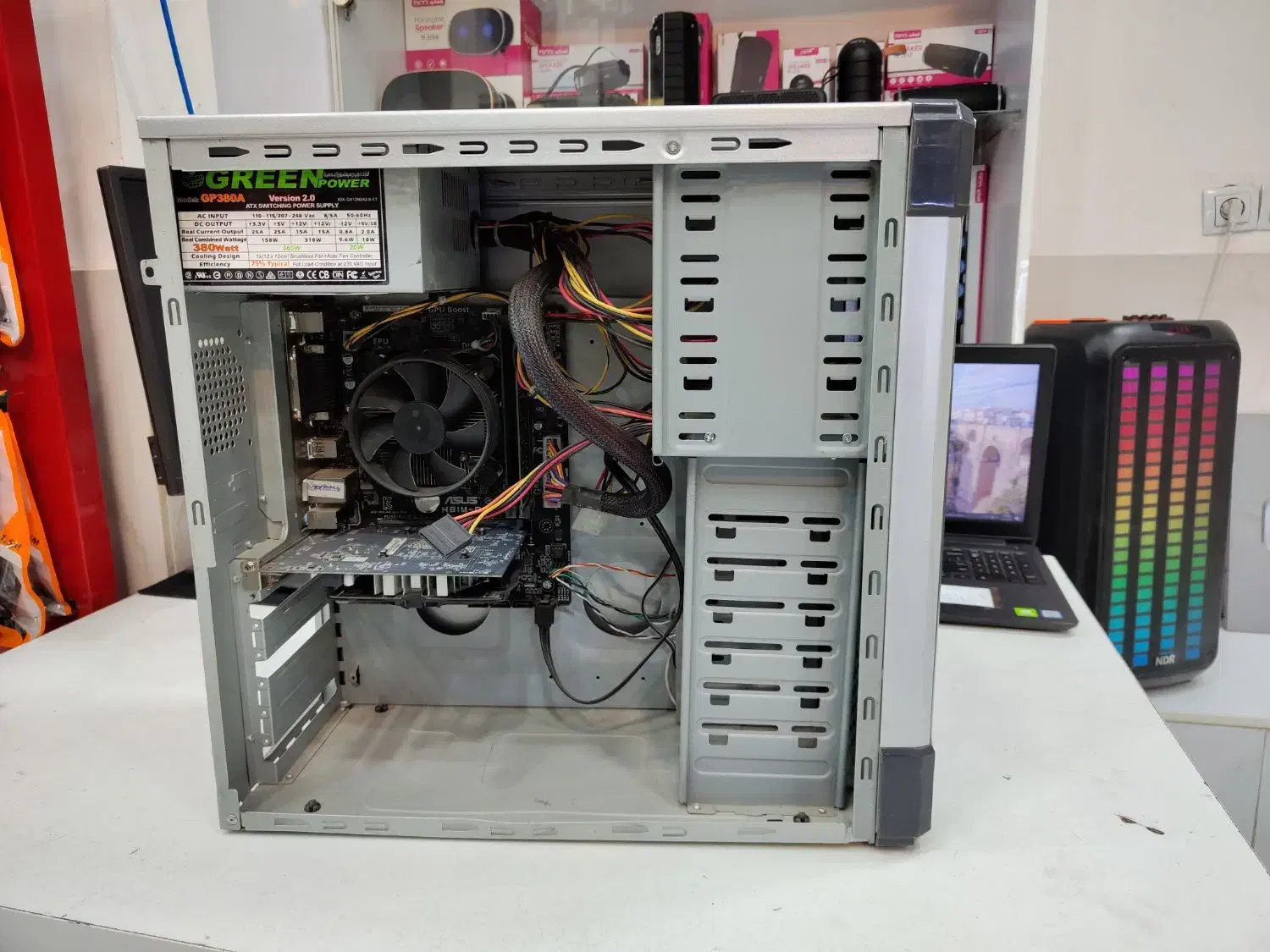 سیستم کامپیوتر|رایانه رومیزی|سبزوار, نواب صفوی|دیوار