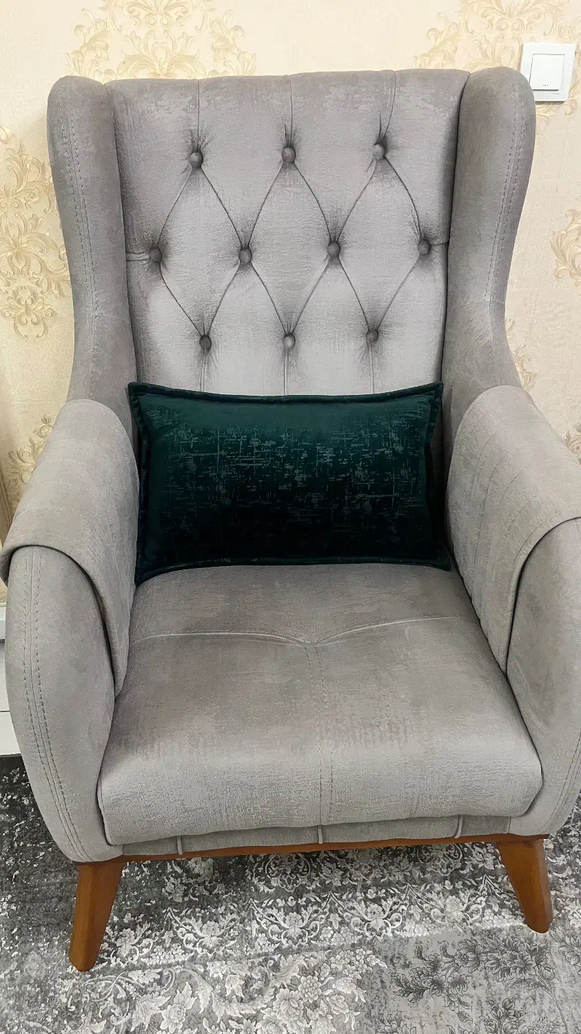 مبل هشت نفره در حد نو|مبلمان خانگی و میز عسلی|تهران, تهرانپارس غربی|دیوار