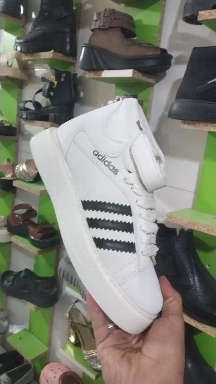 بعلت تغییر زیرقیمت فاکتور|کیف، کفش، کمربند|چناران, |دیوار