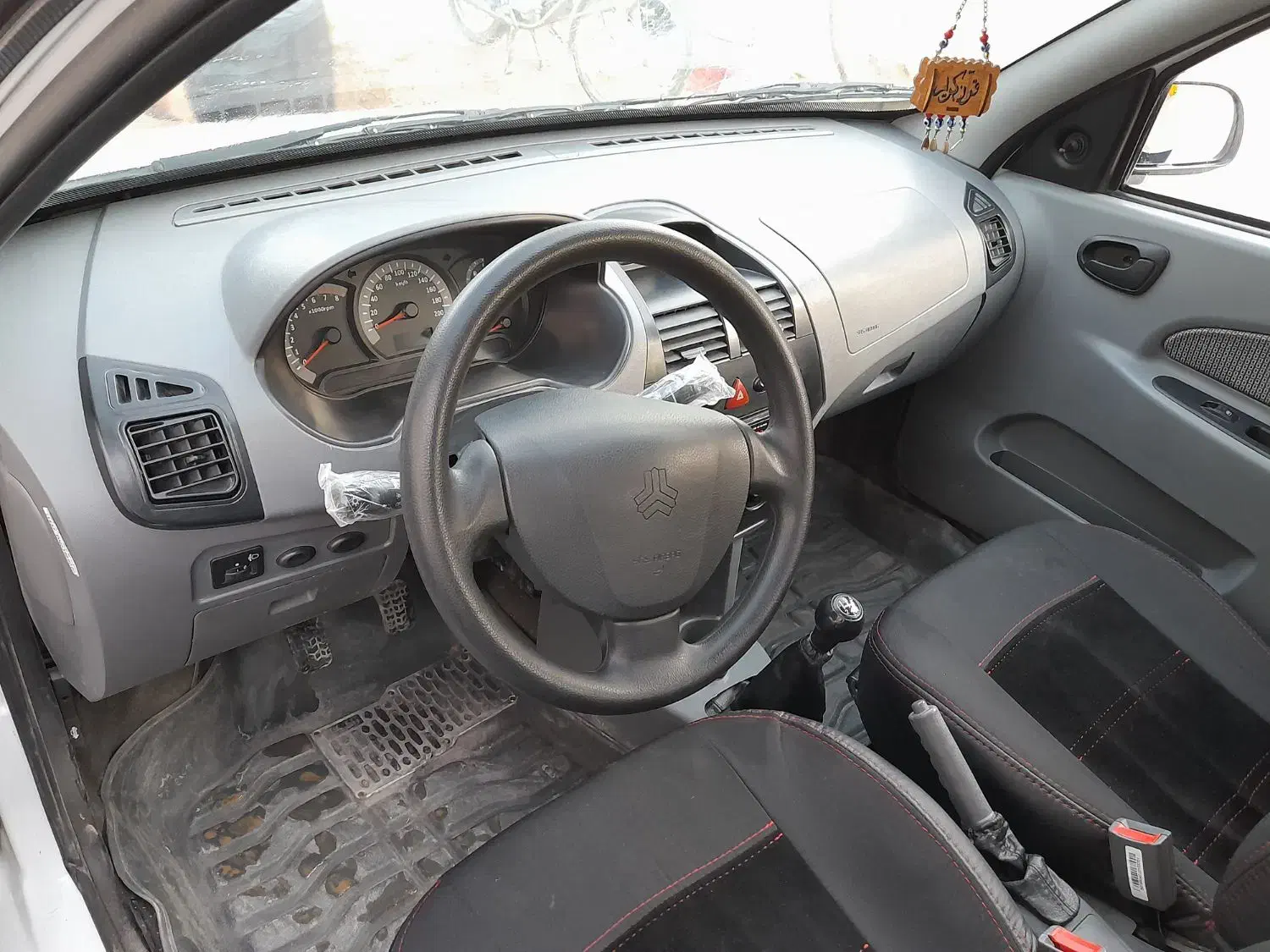 تیبا1 مدل98. کم کارکردبنزینی|خودرو سواری و وانت|قیدار, |دیوار