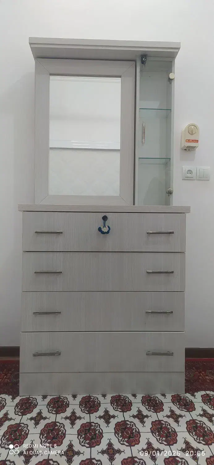 میز آرایش و،|جاکفشی، کمد، دراور|گمیشان, |دیوار