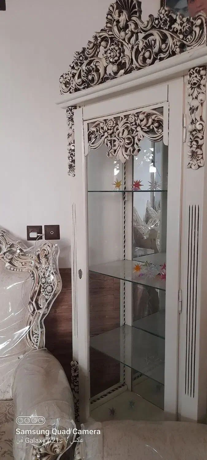 ویترین۴طبقه|بوفه، ویترین، کنسول|قم, شهر قائم|دیوار