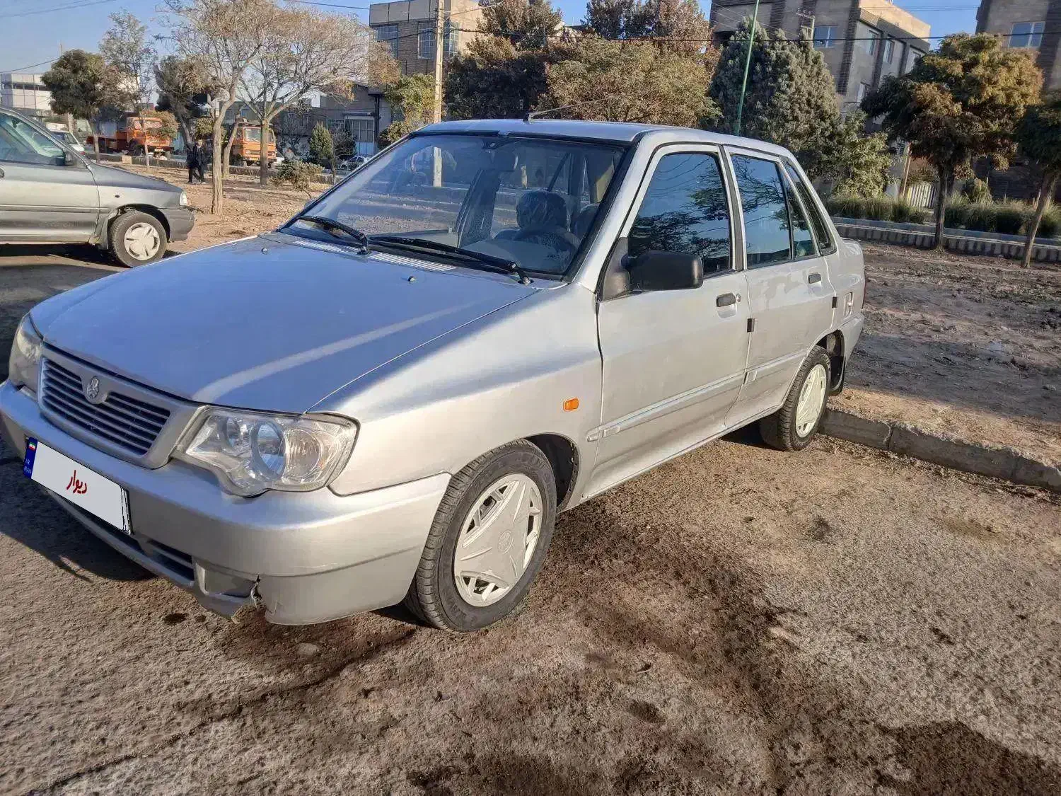 پراید ۱۳۲ نقره ای مدل 88|خودرو سواری و وانت|نیشابور, شهرک بهداری|دیوار