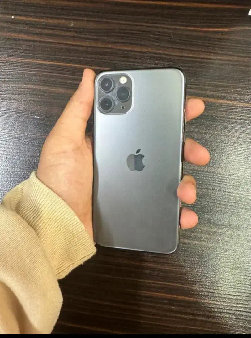 iphone 11 pro 256|موبایل|شیراز, شهرک سراج|دیوار