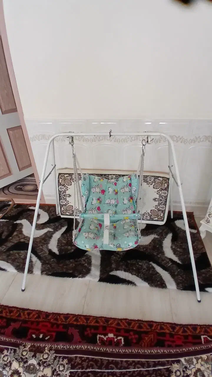 تاب|اسباب و اثاث بچه|بناب, |دیوار